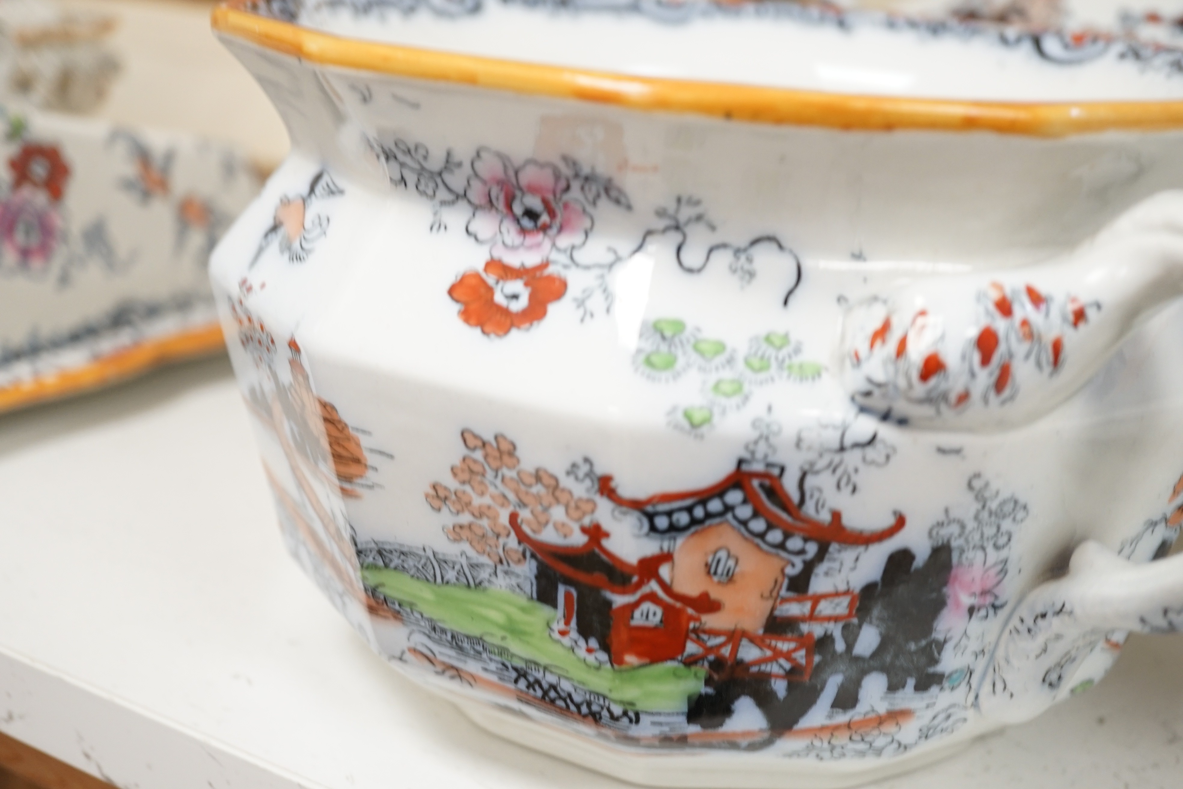 Victorian Masons Ironstone landscape pattern items to include a cheese dish, two chamber pots, Are you are and basin and other various roles or dishes